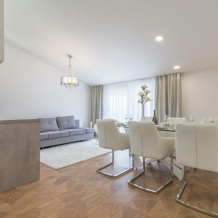 Luxury Piano Apartment 扎达尔 外观 照片