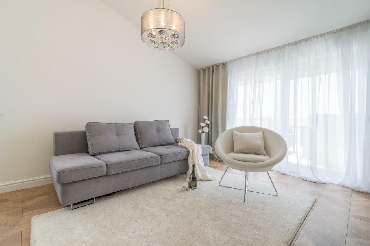 Luxury Piano Apartment 扎达尔 外观 照片